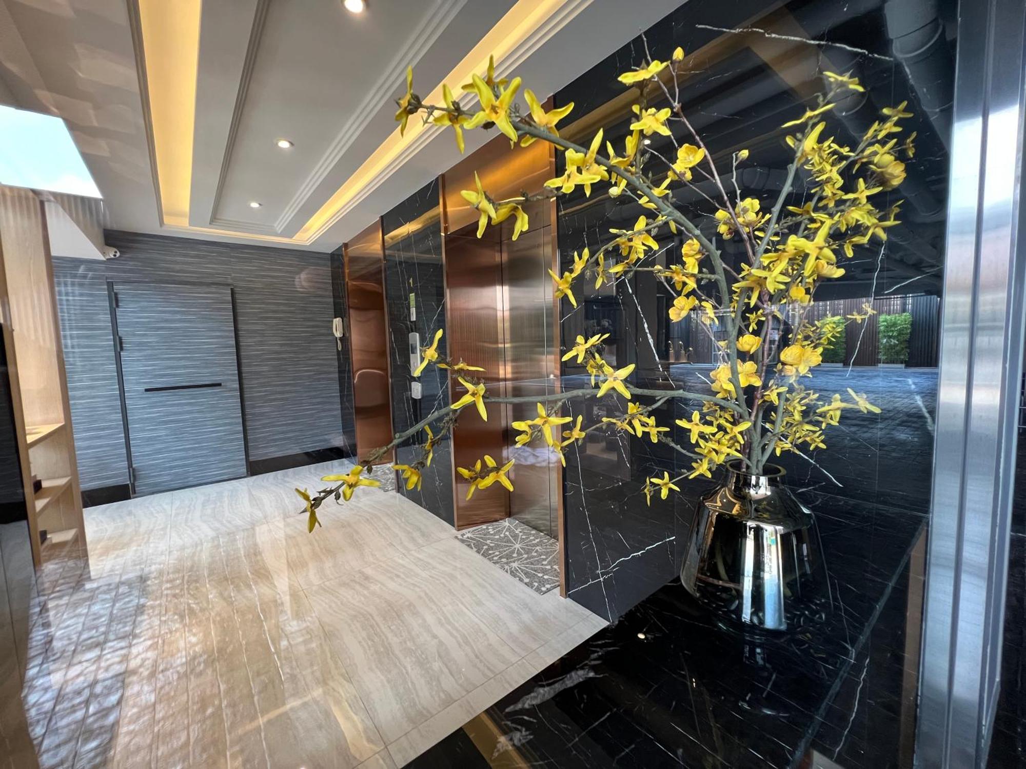 Arni Skye Hotel Bangkok Buitenkant foto